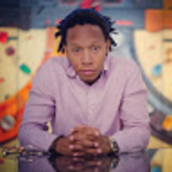 Meet your Posher, Darius - Picture 1 of 1